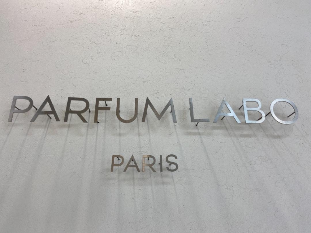 parfum laboLOGO