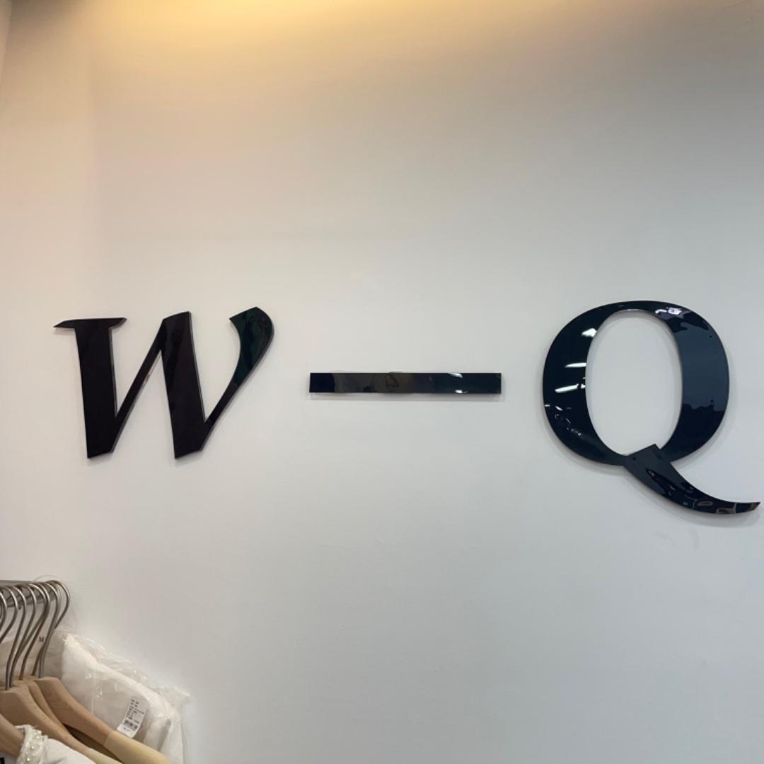 W一琪LOGO